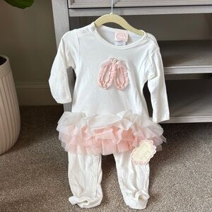 Baby Biscotti - New with Tags - Baby Ballet Outfit with Tutu and Slippers